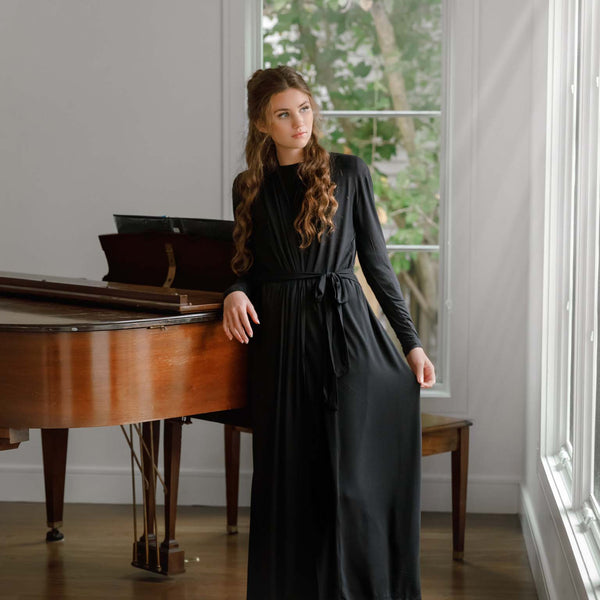 Black Wrap Robe – Mon